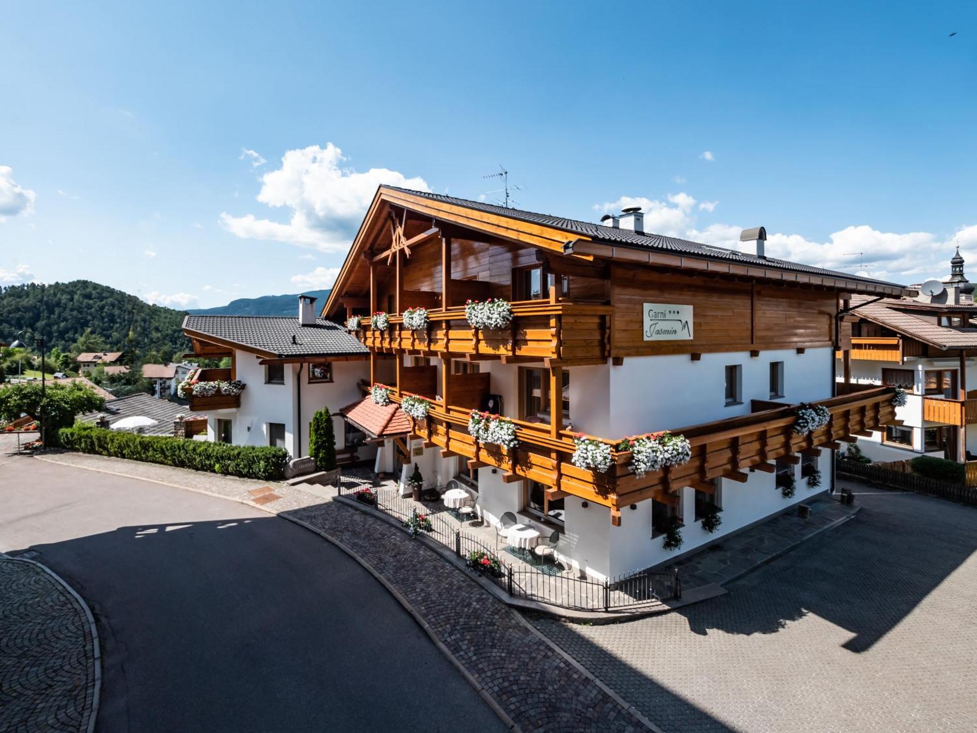 Garni Jasmin Bed and Breakfast Castelrotto Eksteriør billede