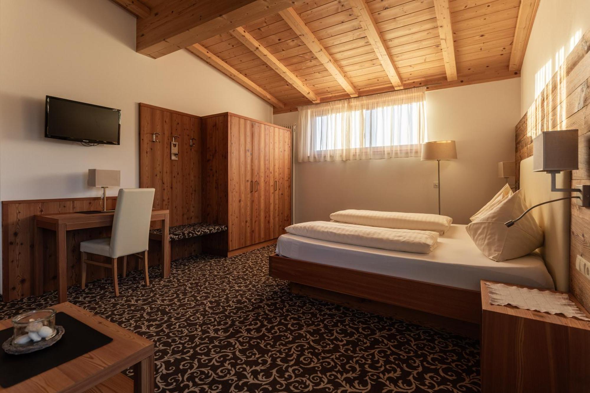 Garni Jasmin Bed and Breakfast Castelrotto Eksteriør billede
